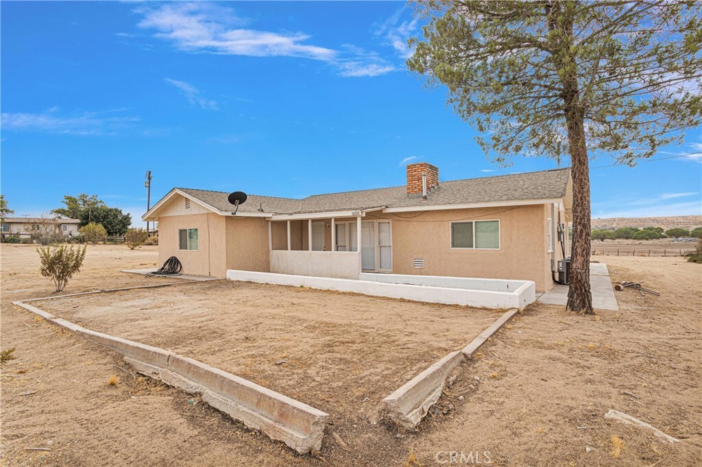 Property Photo: 18530 National Trails CA 92368