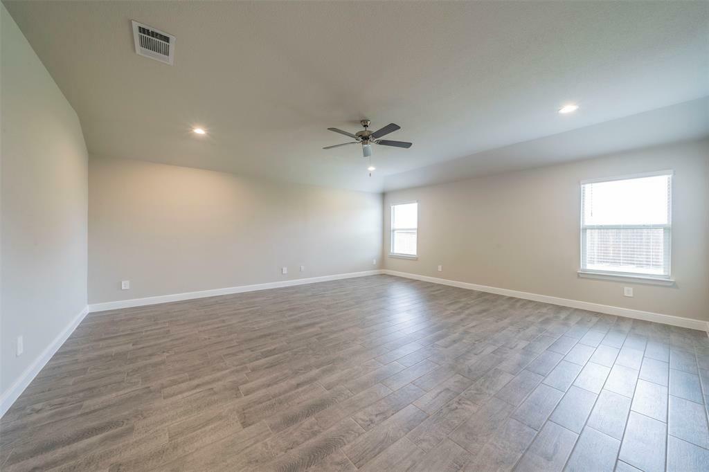 Photo de la propriété:  1210 Rolling Meadows Drive  TX 75104 