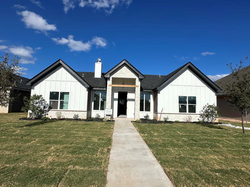 Property Photo:  3612 Clearview Dr  TX 76904 