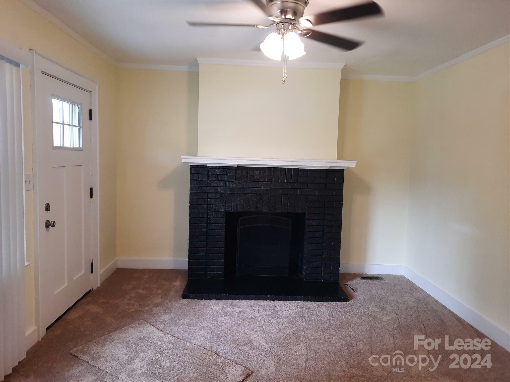 Property Photo:  2424 Statesville Avenue  NC 28206 