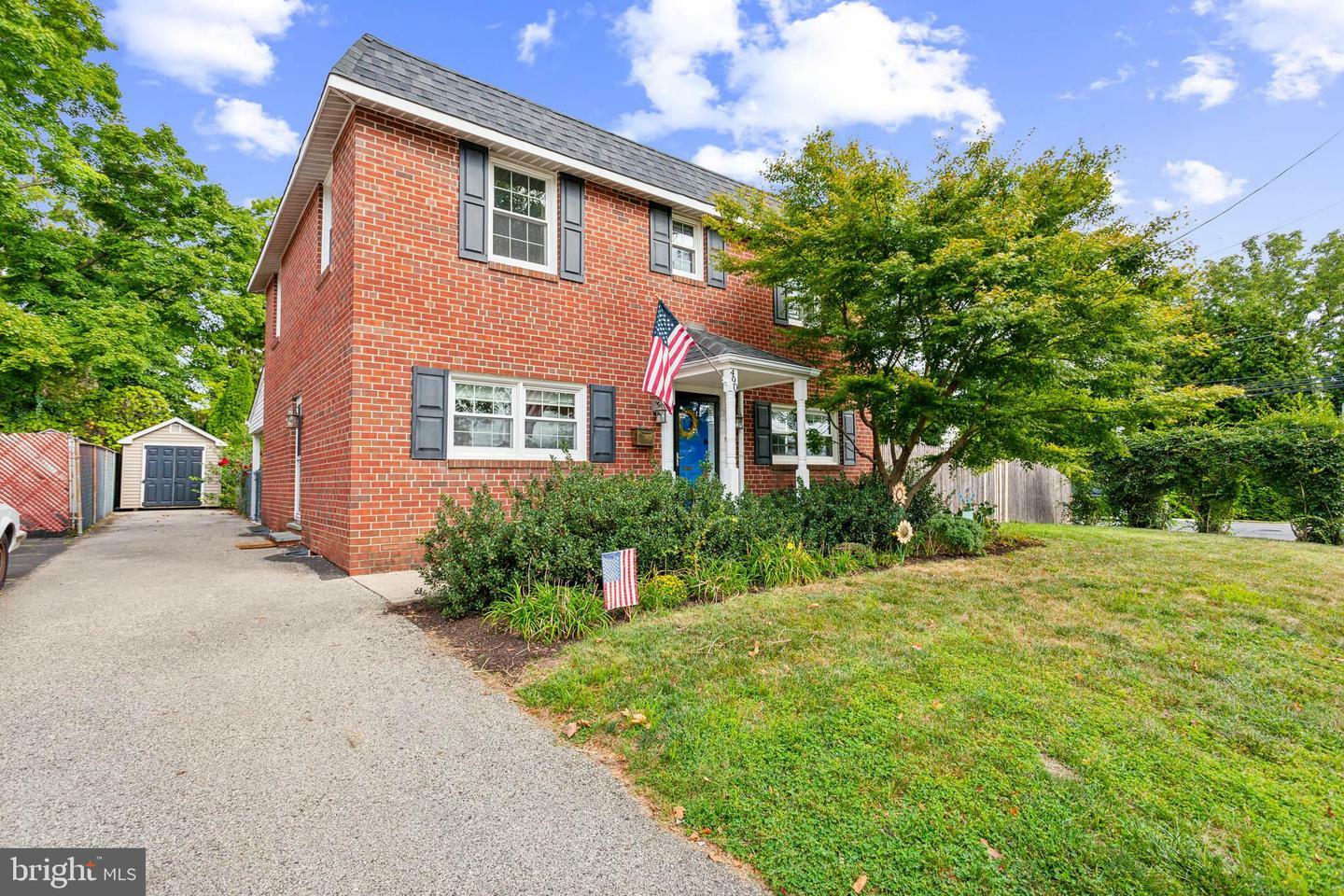 Property Photo:  490 Wigard Avenue  PA 19128 