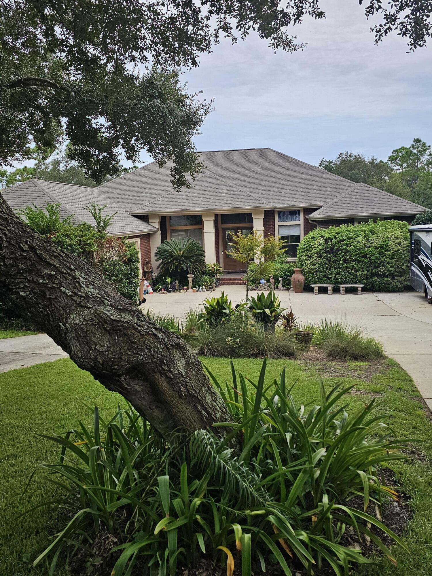 Property Photo:  2707 Avenida De Soto  FL 32566 