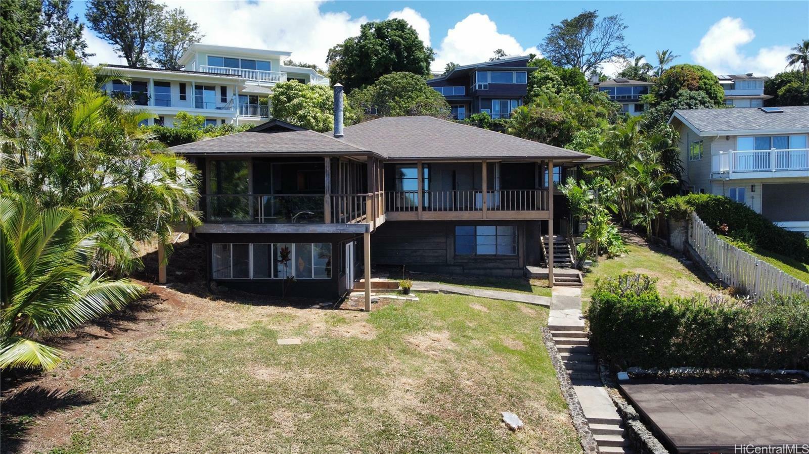 Property Photo:  5136 Maunalani Circle  HI 96816 