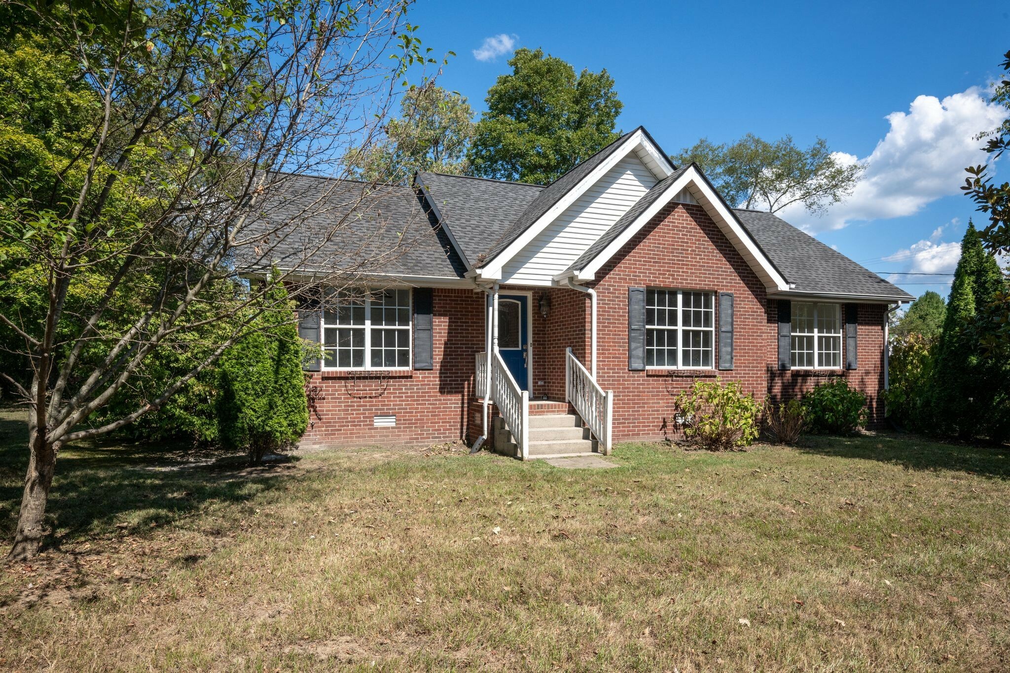 Property Photo:  101 Charlton St  TN 37187 