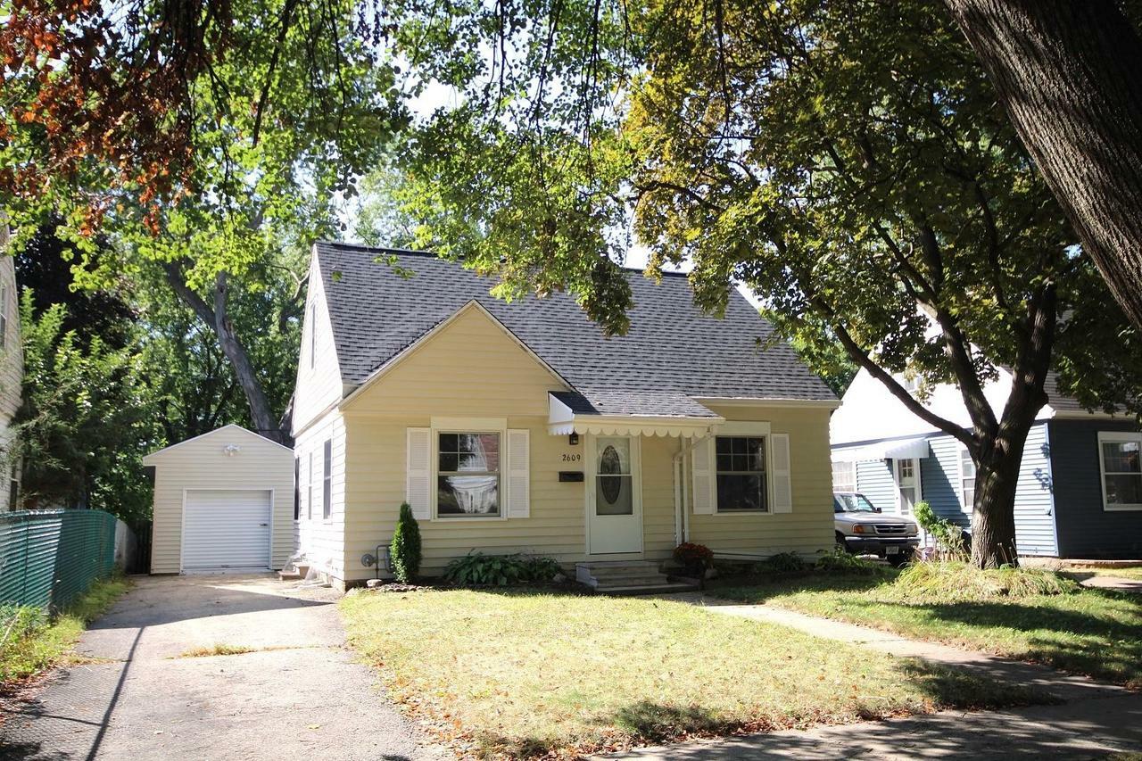 Property Photo:  2609 Myrtle Street  WI 53704 