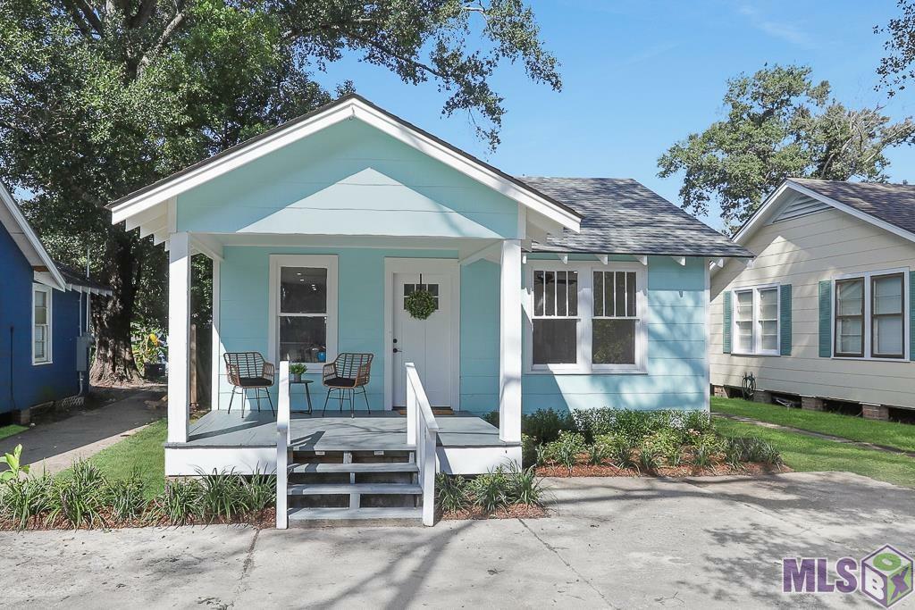 Property Photo: 586 Caddo St LA 70806