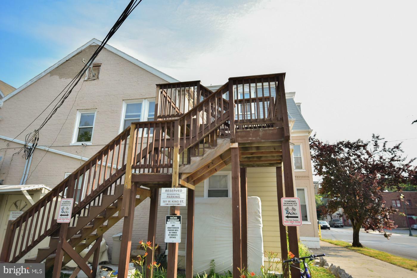 Property Photo:  501 W King Street 4  WV 25401 