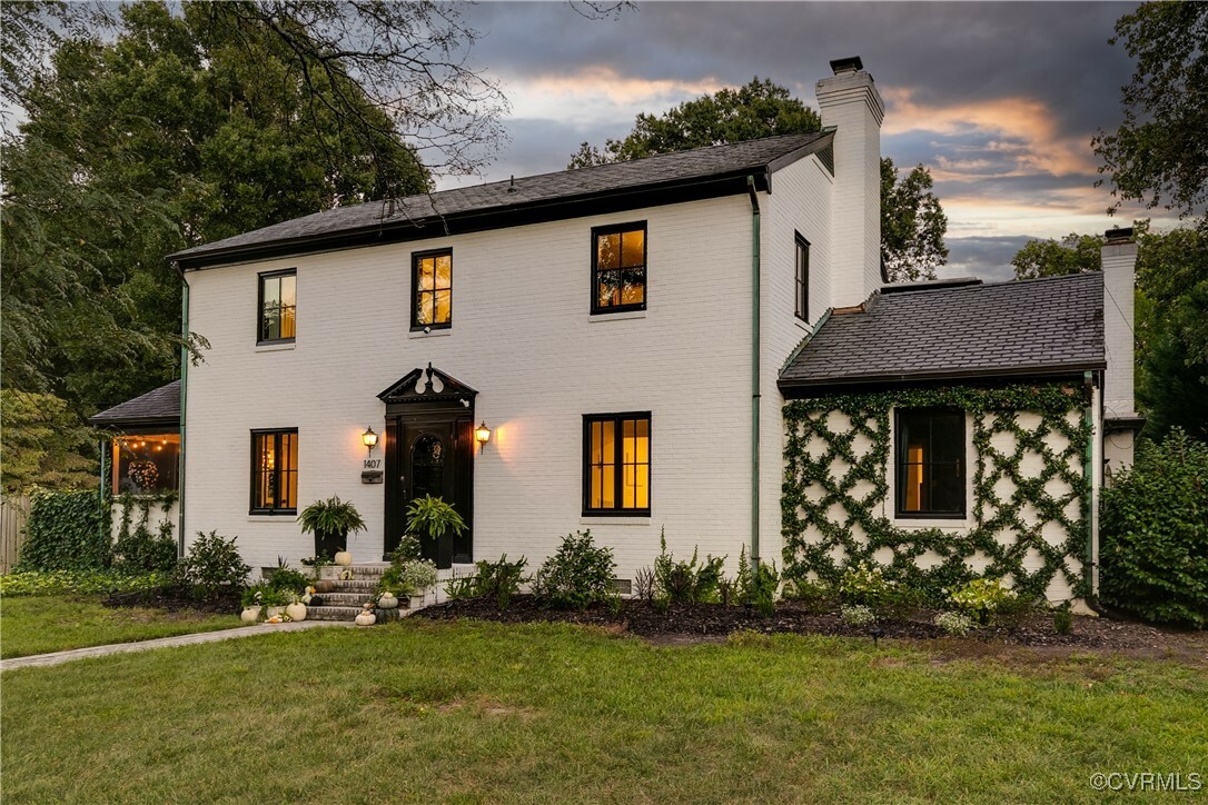 Property Photo: 1407 Peachtree Boulevard VA 23226