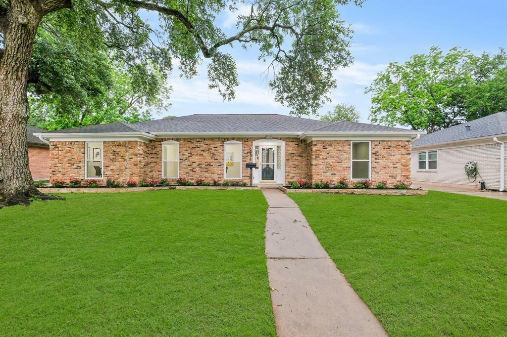 Property Photo:  5834 Queensloch Drive  TX 77096 