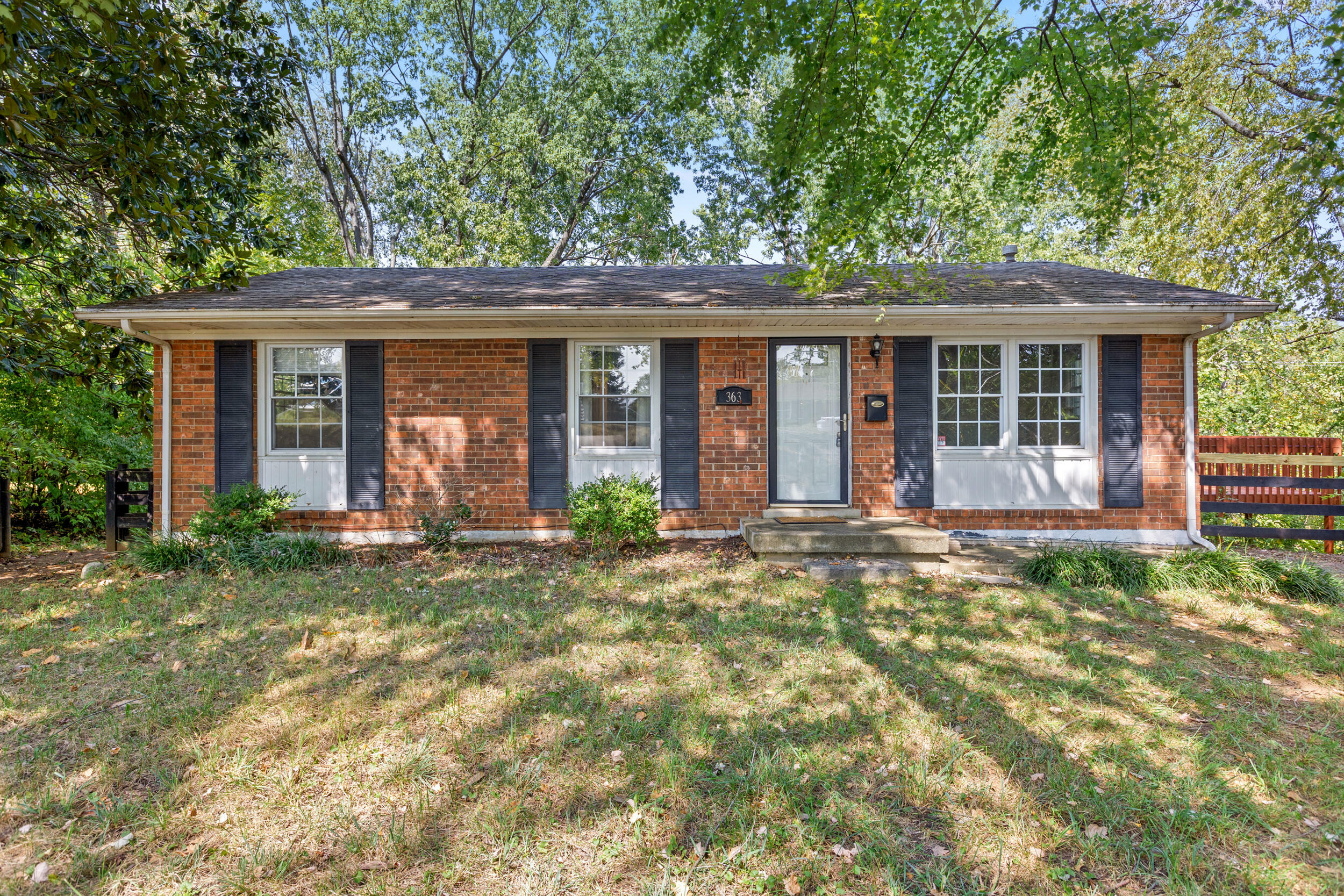 Property Photo:  363 King Arthur Court  KY 40517 