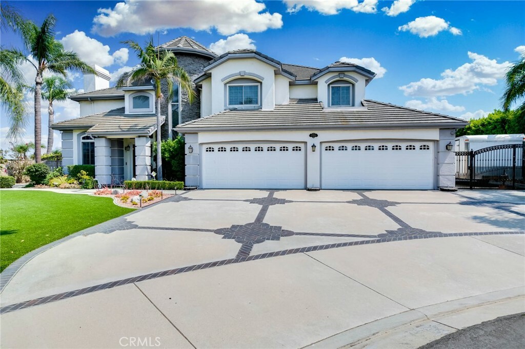 Property Photo:  27025 Daisy Circle  CA 92887 