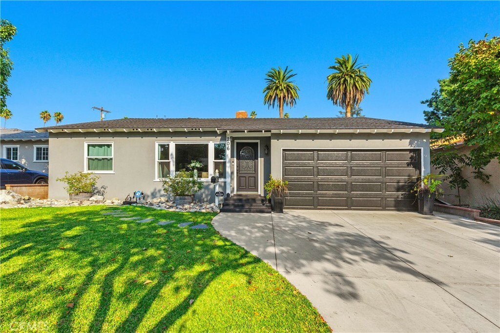 Property Photo:  206 Melrose Avenue  CA 91016 