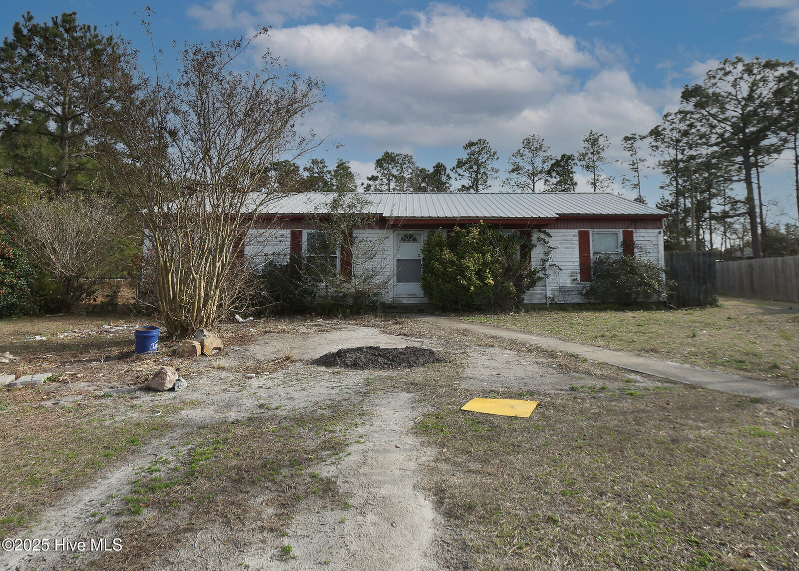 Property Photo: 149 Ash Court NC 28539