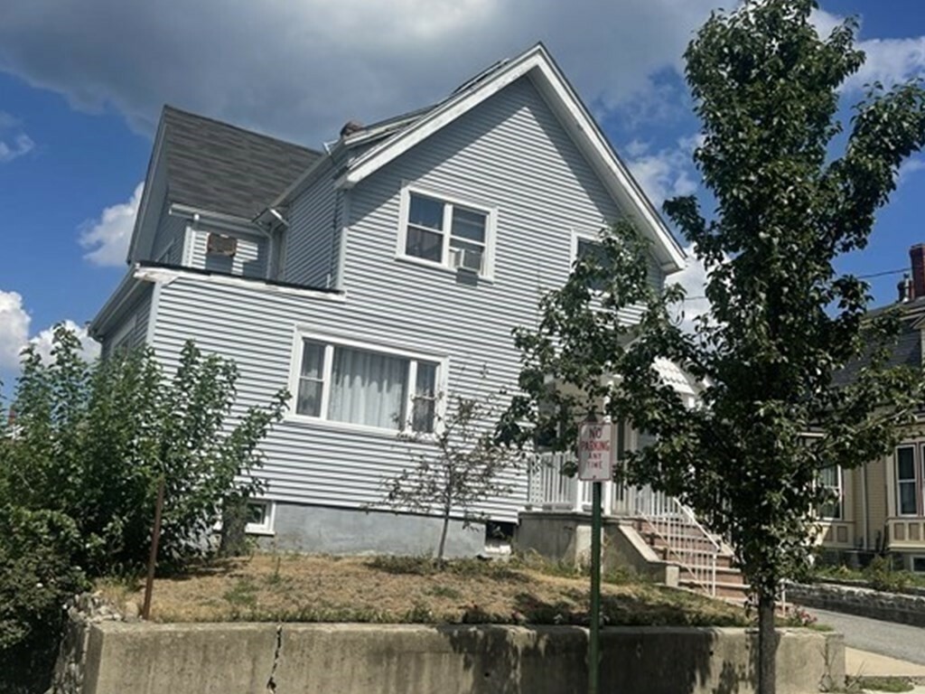 Property Photo:  20 Dyer Avenue  MA 02149 