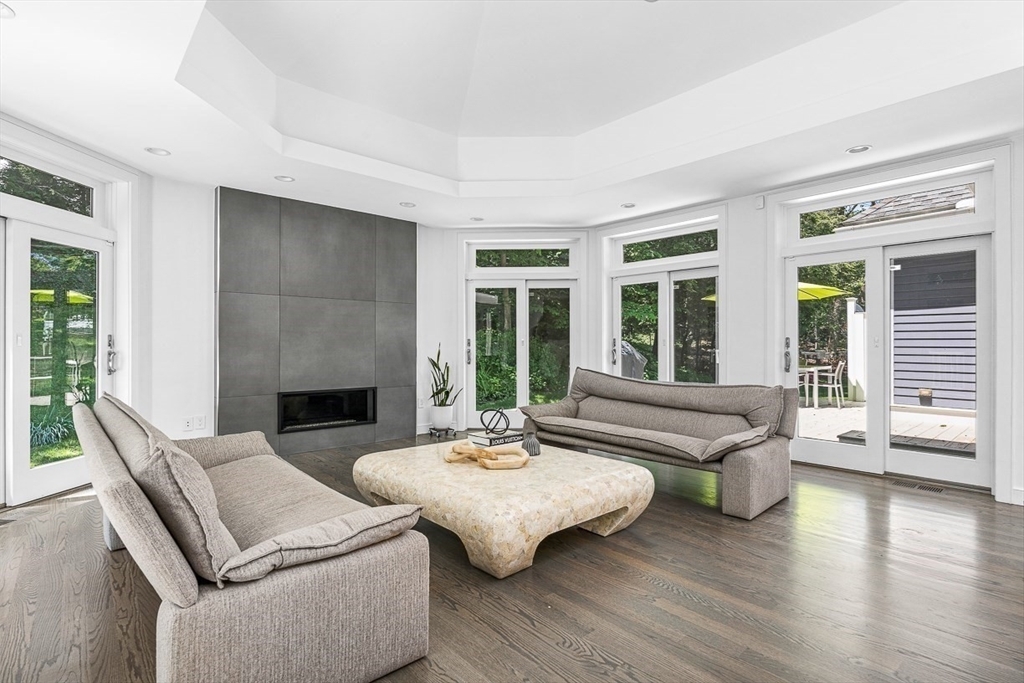 Property Photo: 40 Chiltern Rd MA 02493