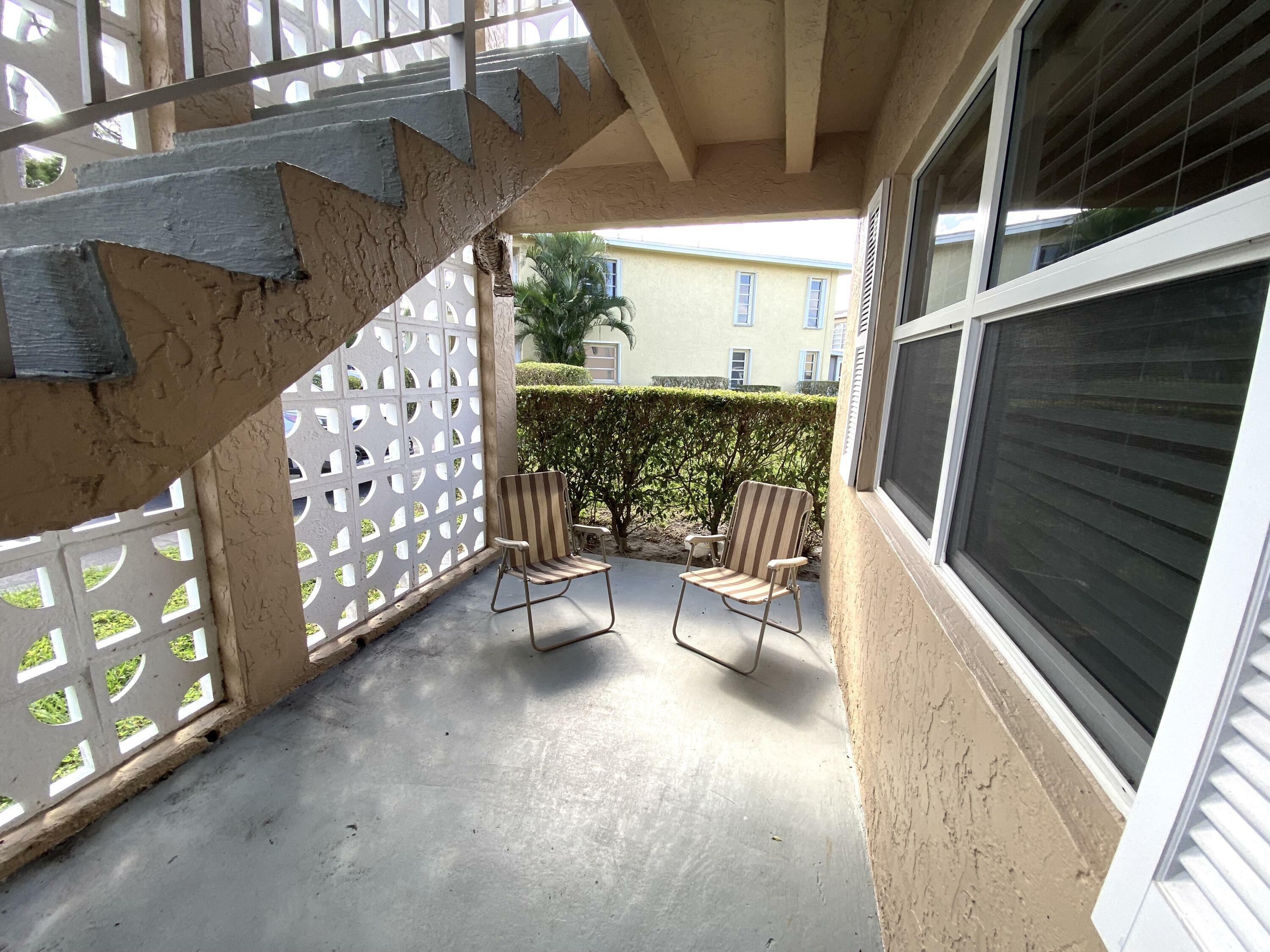 Property Photo:  2411 Papaya Drive 101  FL 33445 