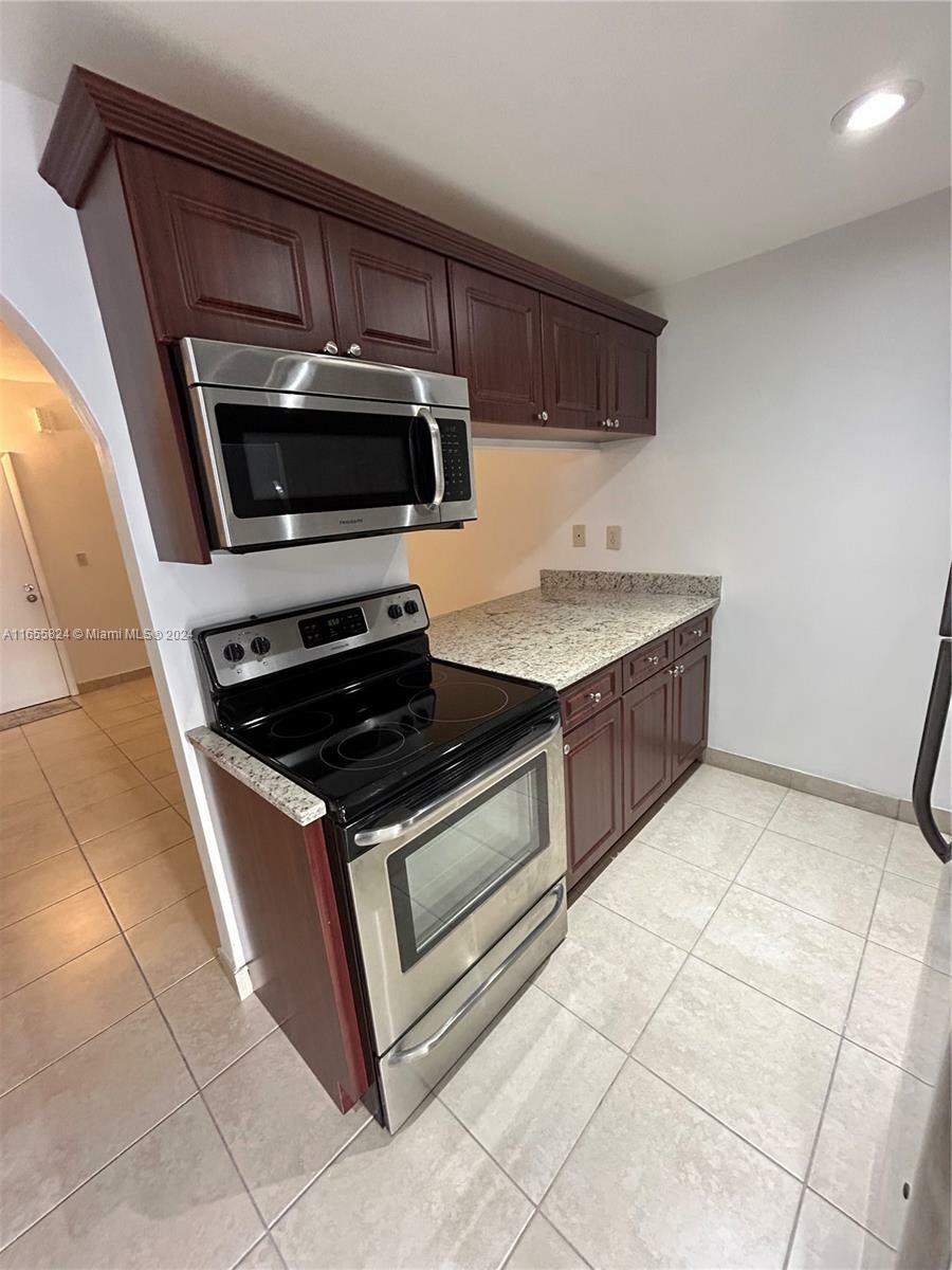 Property Photo:  777 SW 9th Ave 507  FL 33130 