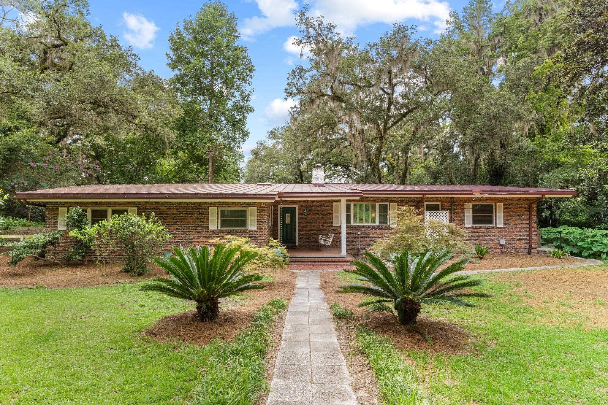 Property Photo:  3216 Lakeshore Drive  FL 32312 