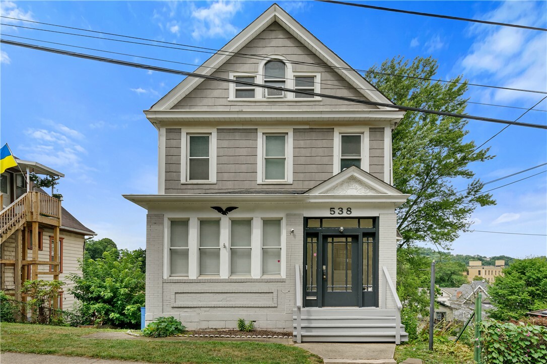 Property Photo:  538 Boquet St  PA 15106 