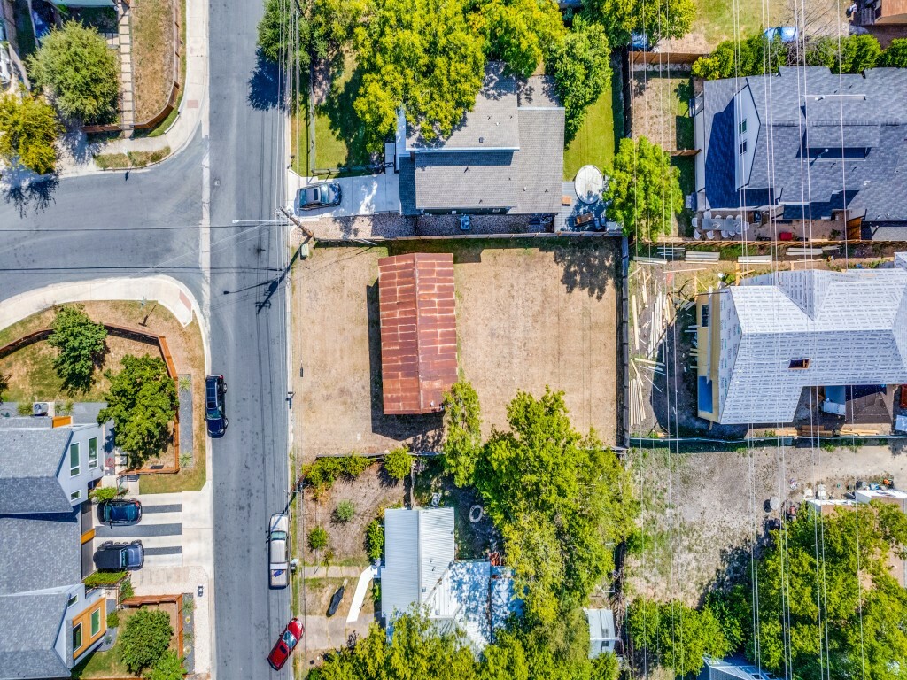 Property Photo:  1118 Richardine Avenue  TX 78721 