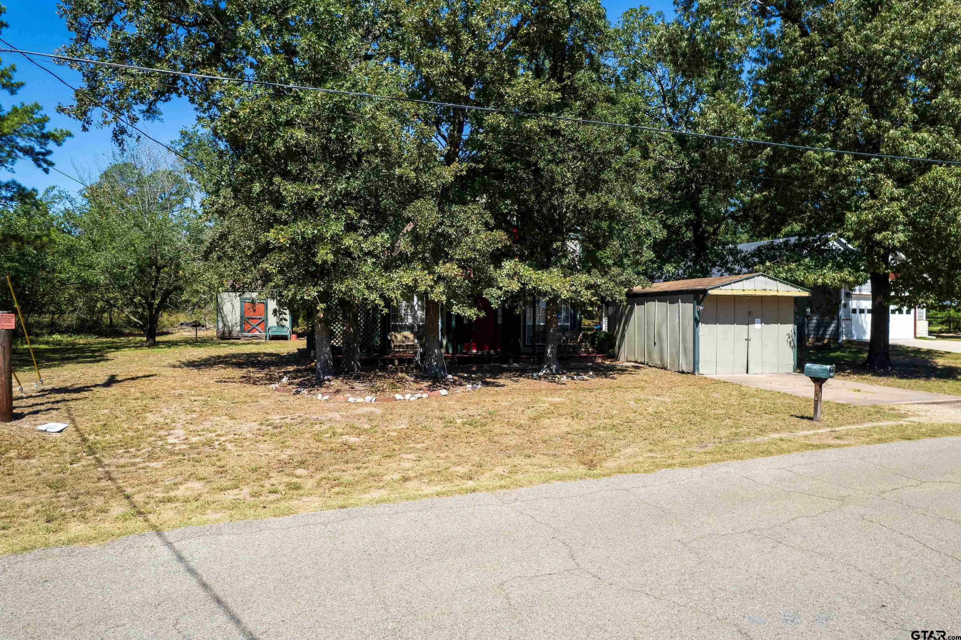 Property Photo:  407 Kings Country Blvd  TX 75480 