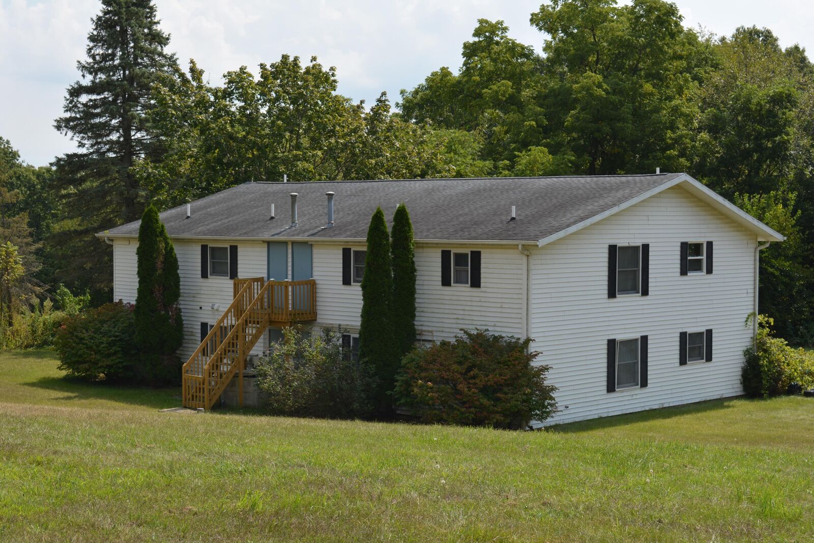 Property Photo: 1343 W Liberty Road MI 49234