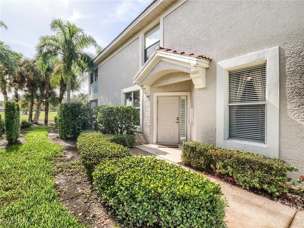 Property Photo:  9070 Spring Run Boulevard 110  FL 34135 