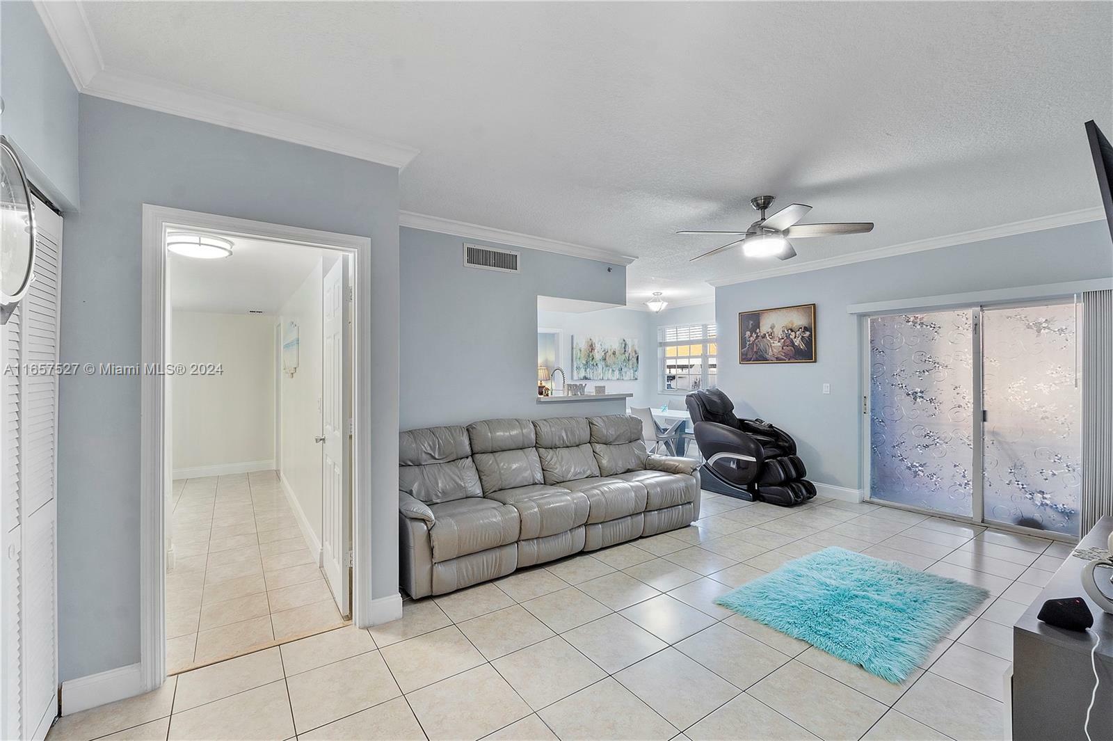 Property Photo:  131 SW 117th Ave 8103  FL 33025 