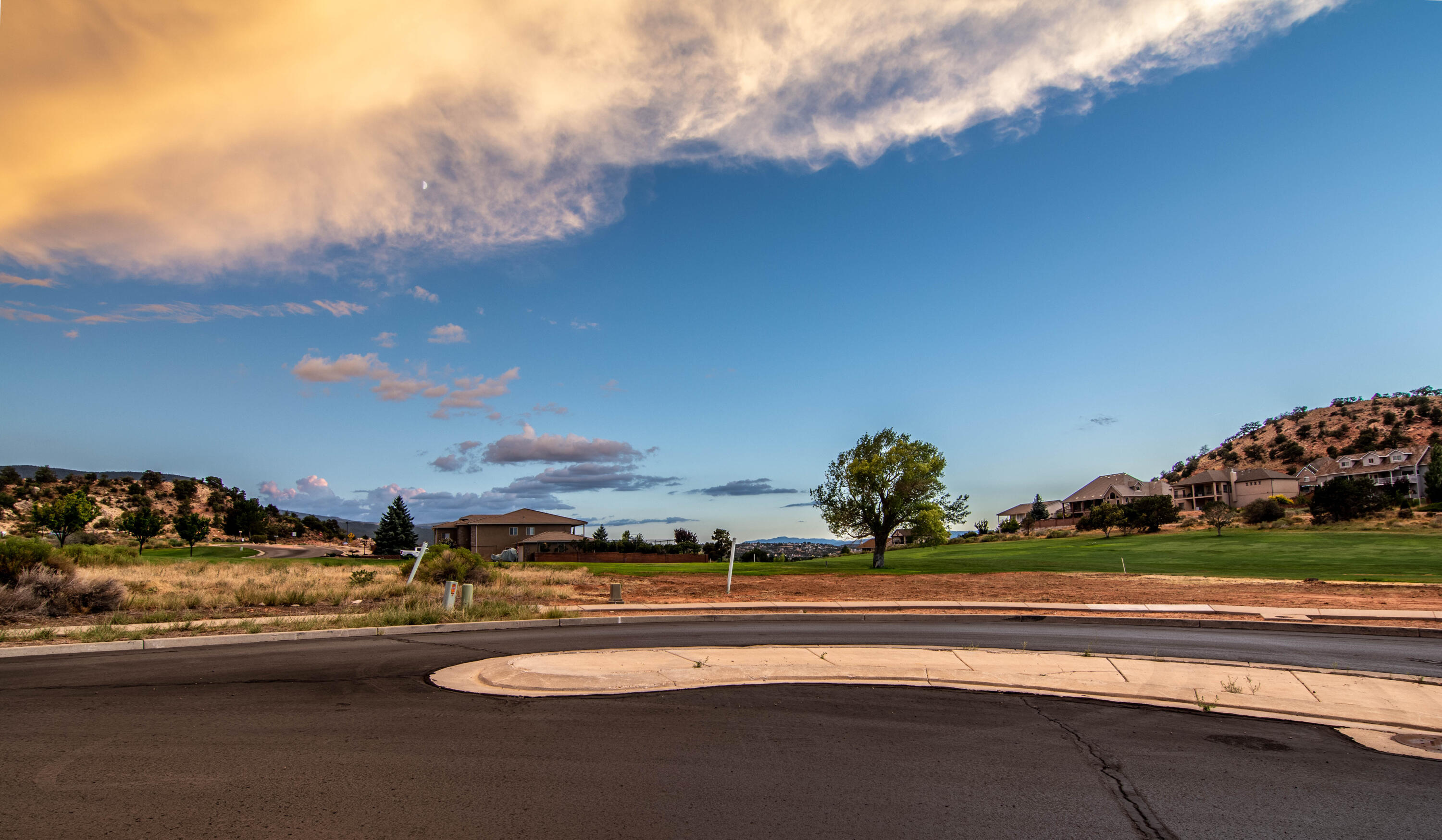 Property Photo: 412 E 1250 N UT 84721
