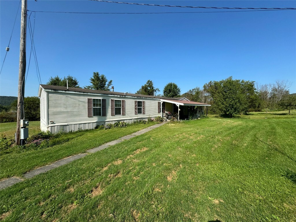 Property Photo:  821 & 809 State Line Road  NY 13865 