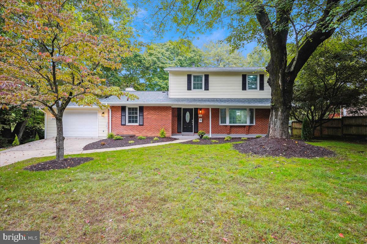 Property Photo:  11621 Greenlane Drive  MD 20854 