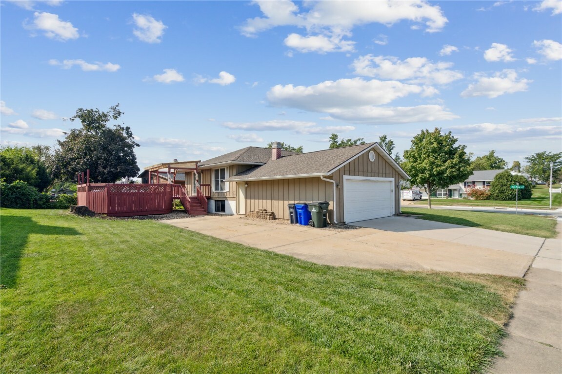 Property Photo:  5401 1st Avenue SW  IA 52404 