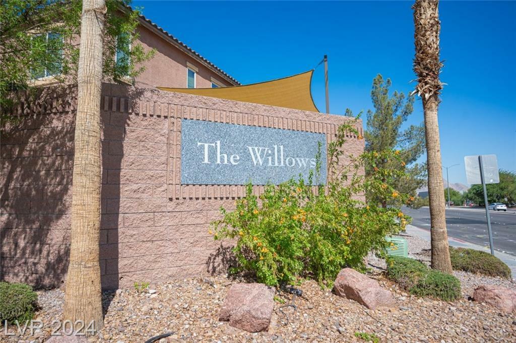 Property Photo:  655 Calamus Palm Place  NV 89011 