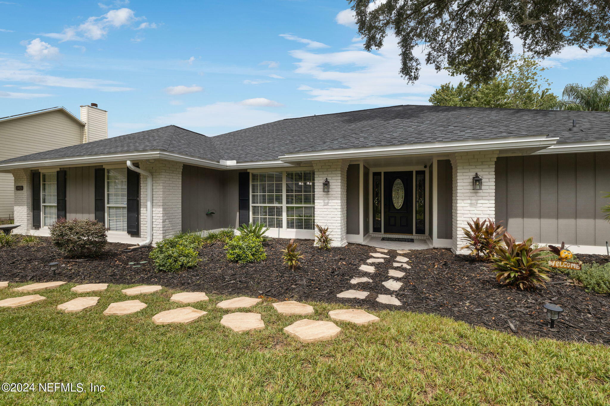 Property Photo:  13825 Carters Grove Lane  FL 32223 