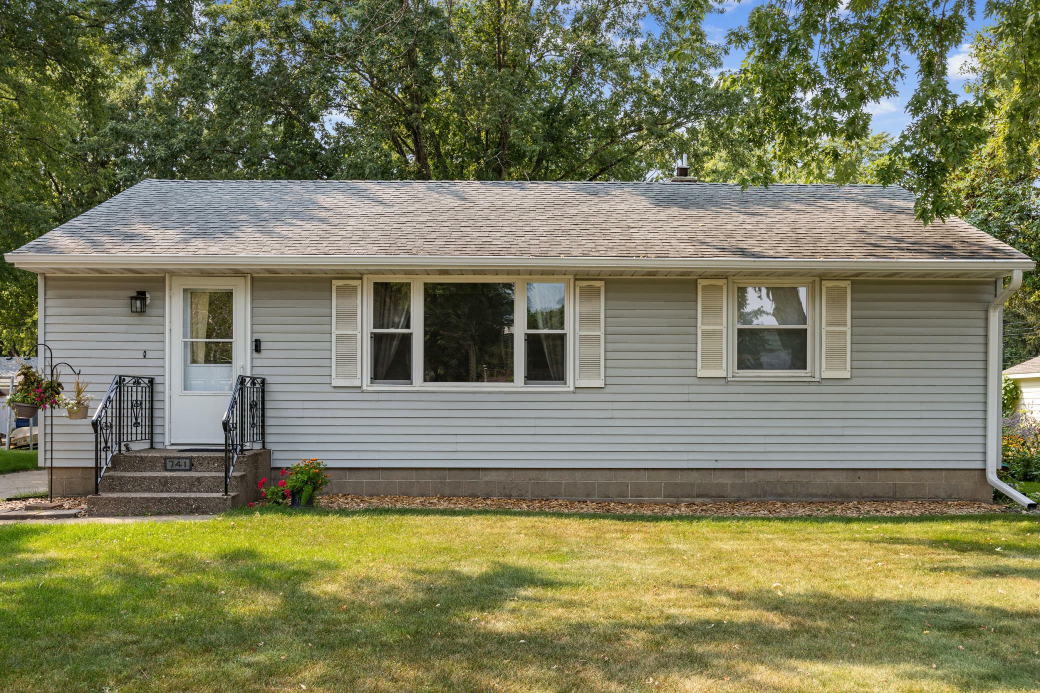 Property Photo:  741 24th Avenue N  MN 56303 