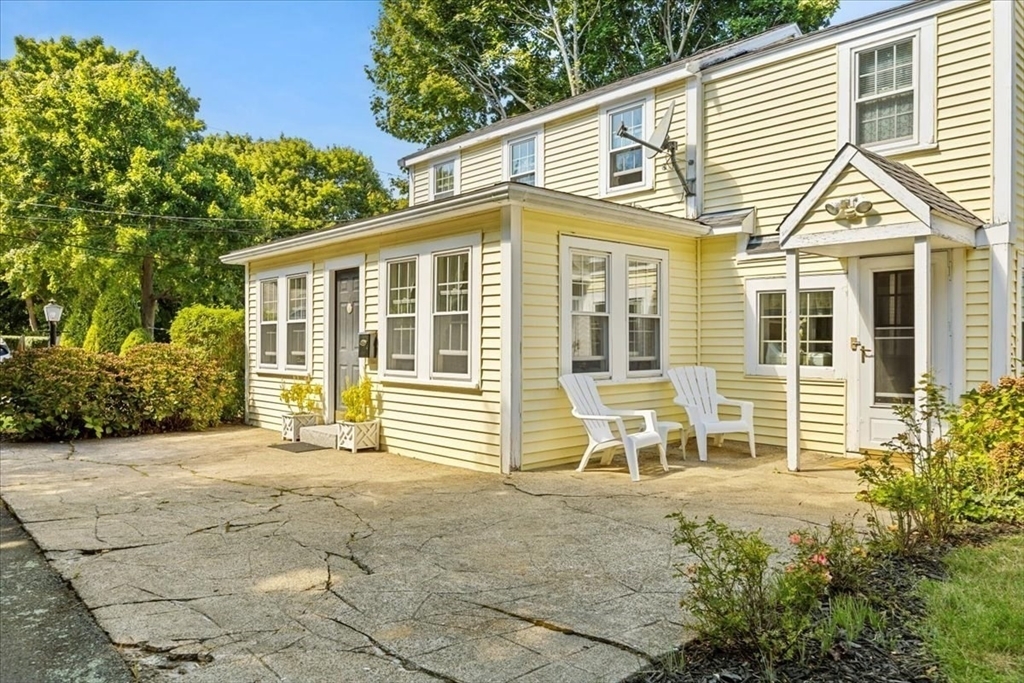 Property Photo:  9 Lantern Ln  MA 02066 