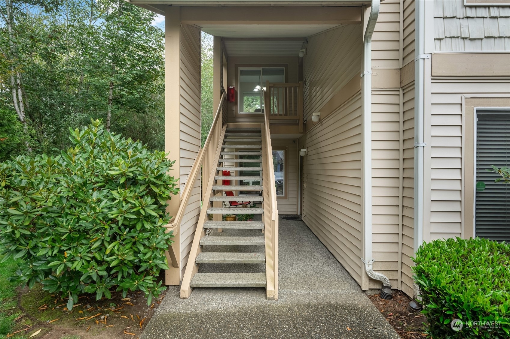 Property Photo:  723 114th Street SW Y201  WA 98204 