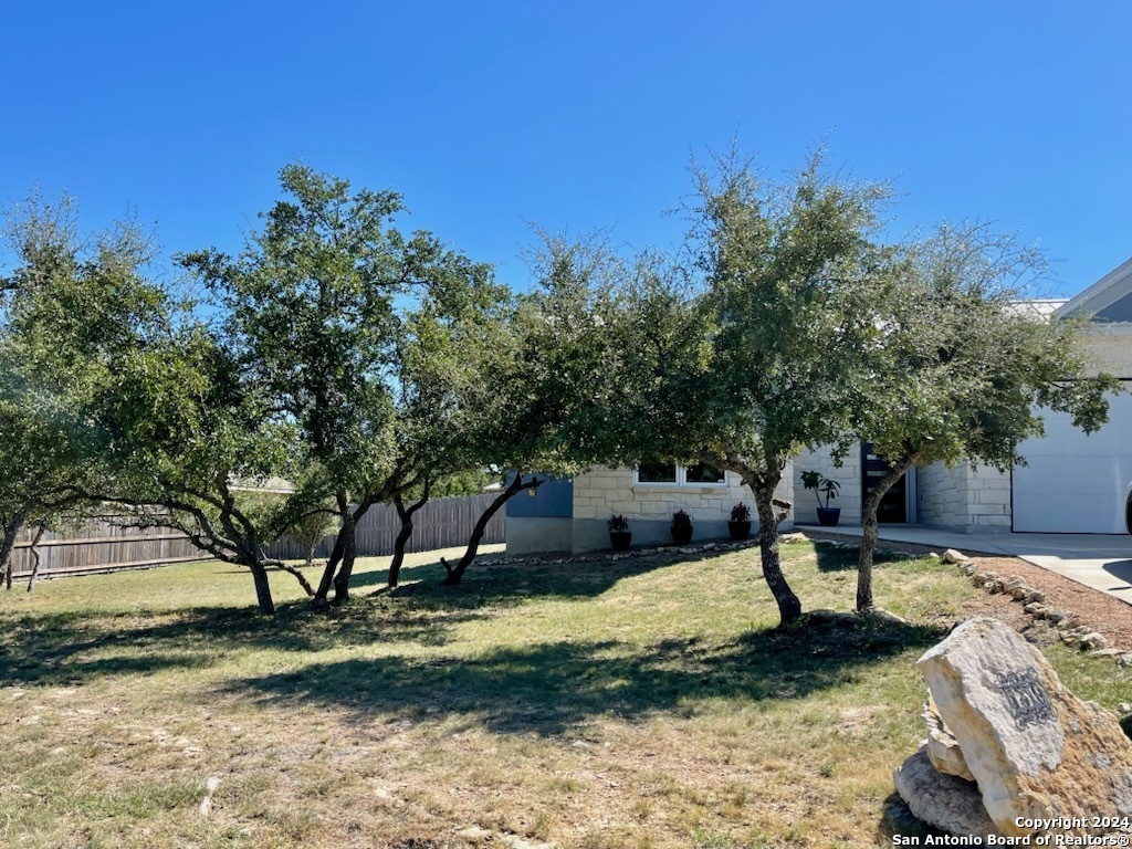 Property Photo:  1310 Yaupon Dr  TX 78623 