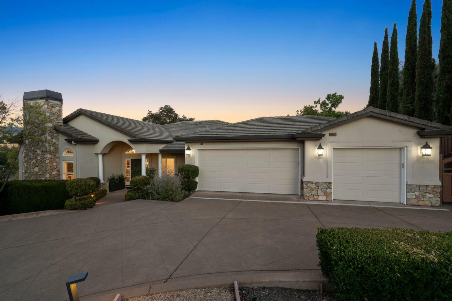 Property Photo:  628 Sugarloaf Court  CA 94596 