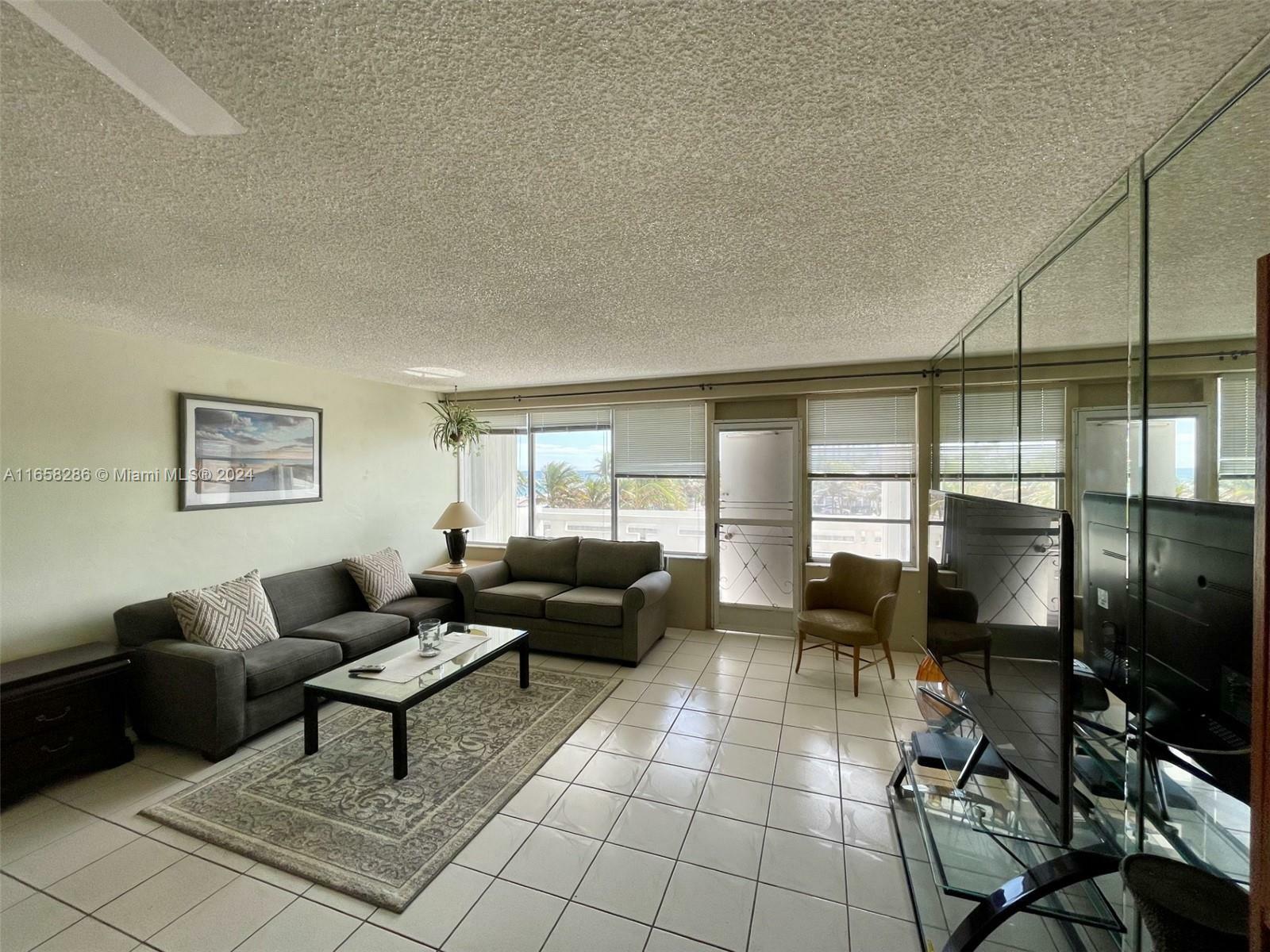 Property Photo:  3111 N Ocean Dr 308  FL 33019 