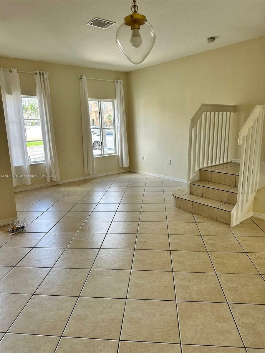 Property Photo:  8258 NW 108th Pl 8-4  FL 33178 