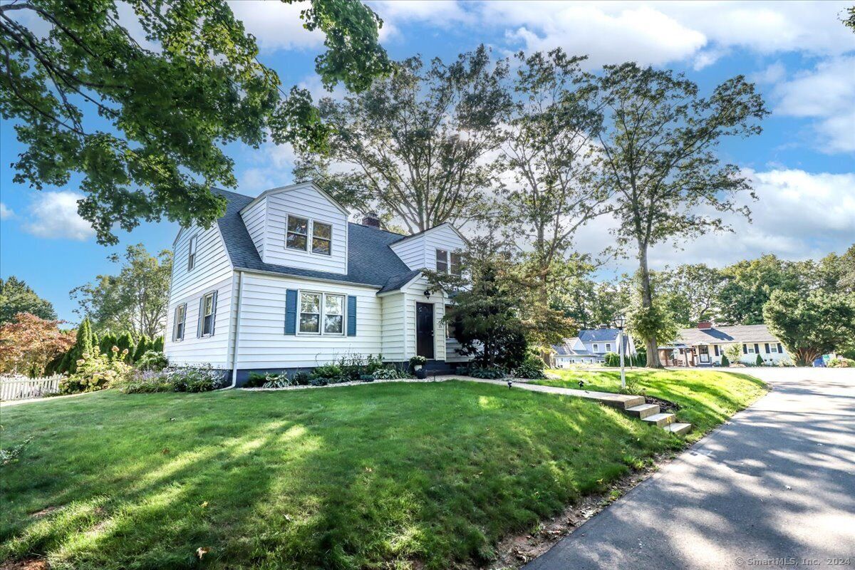 Property Photo: 25 Terrace Avenue CT 06517