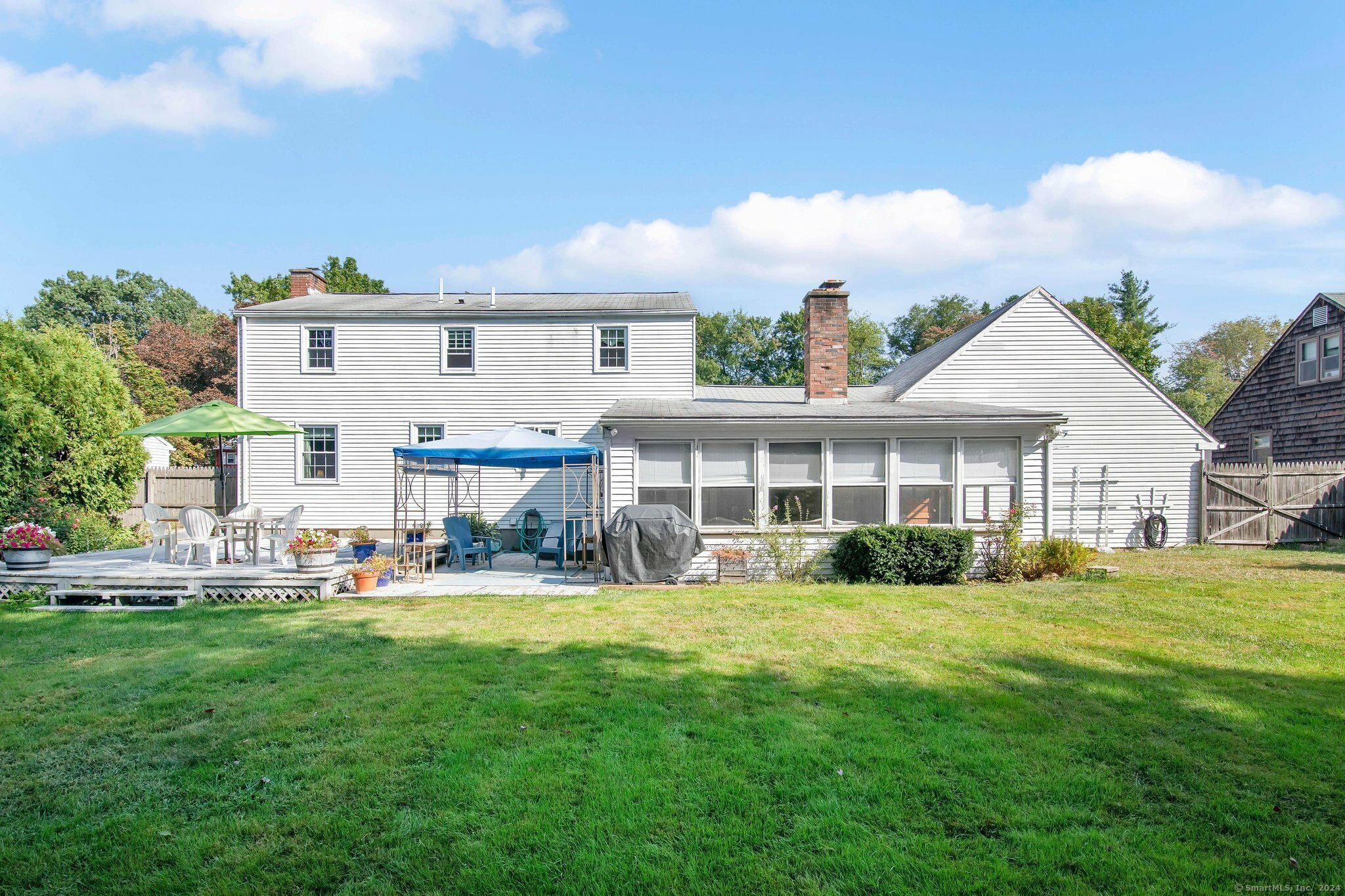 Property Photo:  15 Rockland Drive  CT 06082 