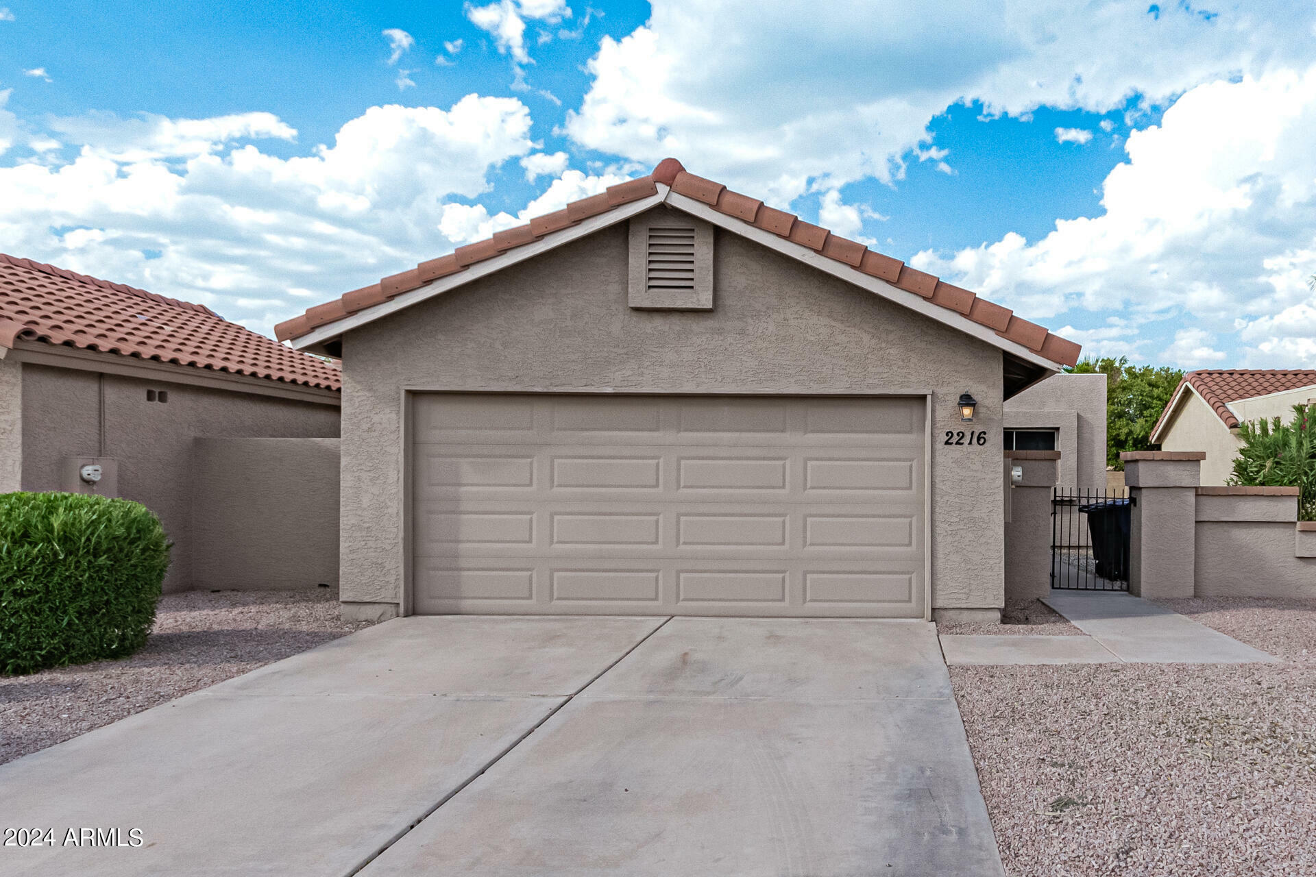 Property Photo:  2216 W Ironwood Drive  AZ 85224 