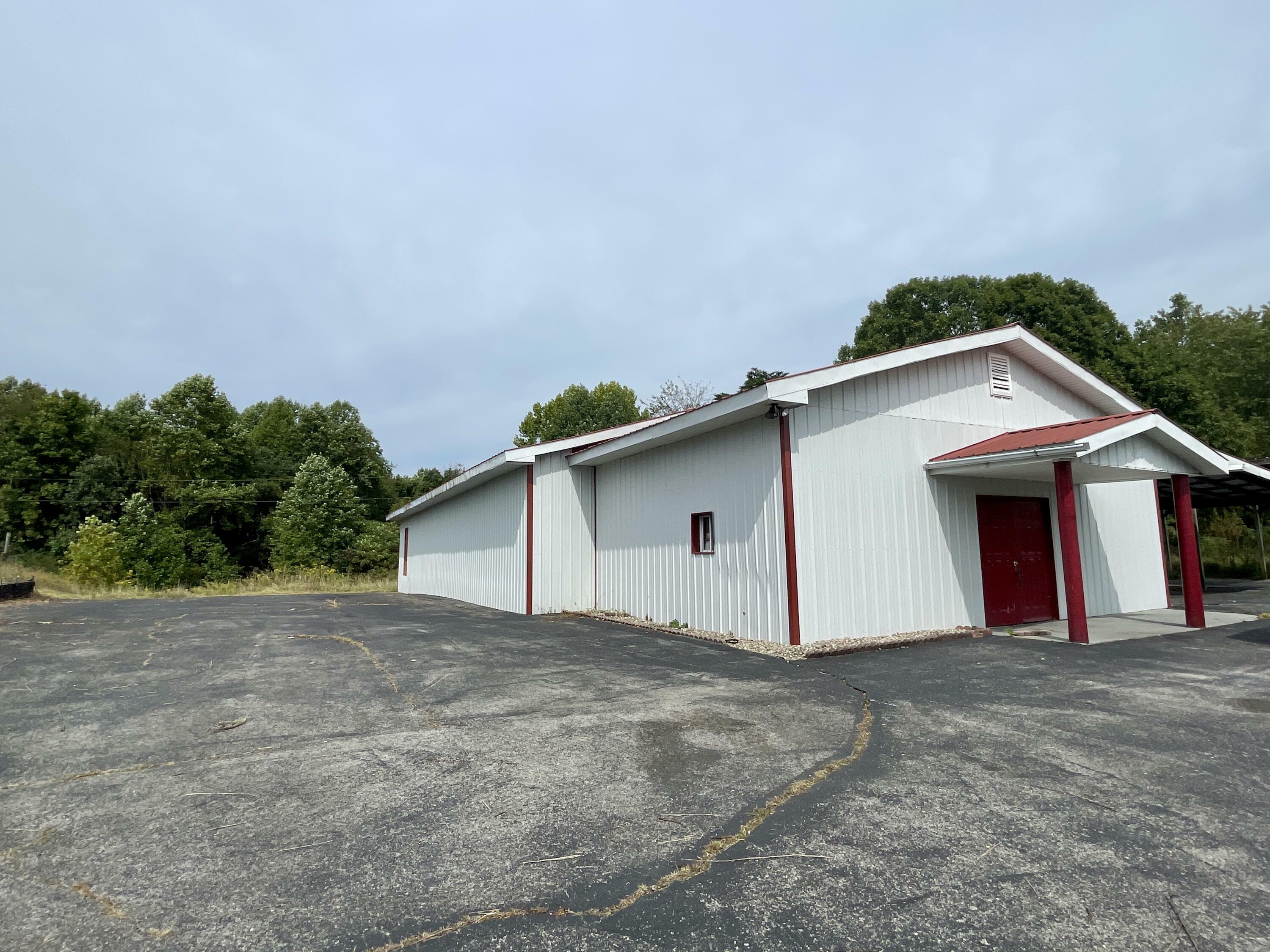 Property Photo:  3121 Pine Top Road  KY 40741 