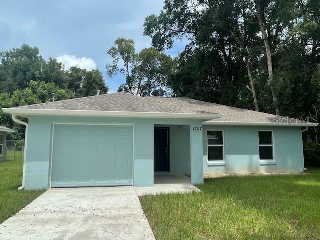 Property Photo:  1207 NE 33rd Street  FL 34479 