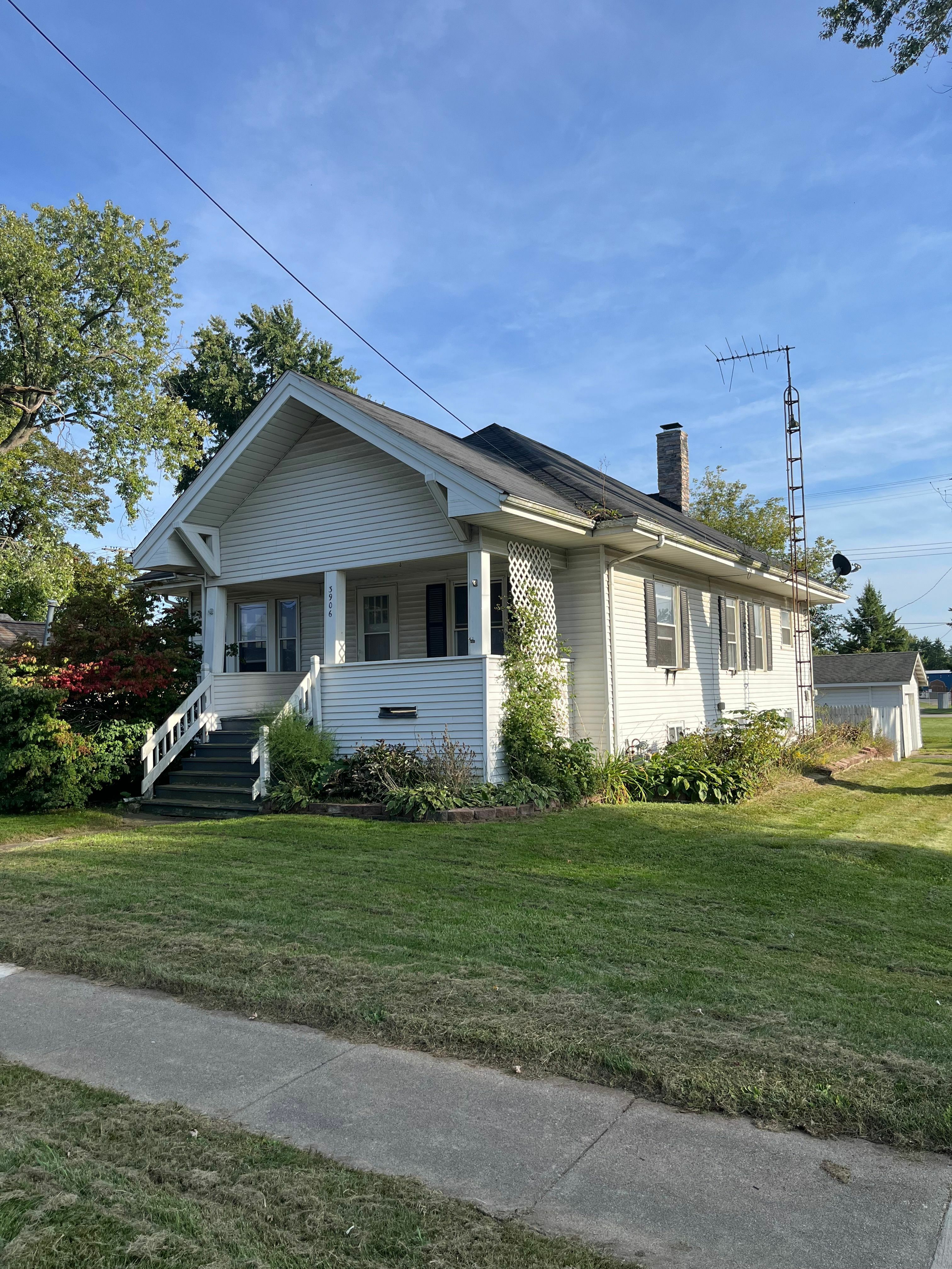 Property Photo:  3906 Huron Street  MI 48461 8118 