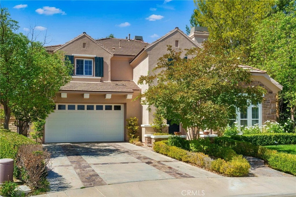 Property Photo:  26190 Lone Rock Court  CA 91381 