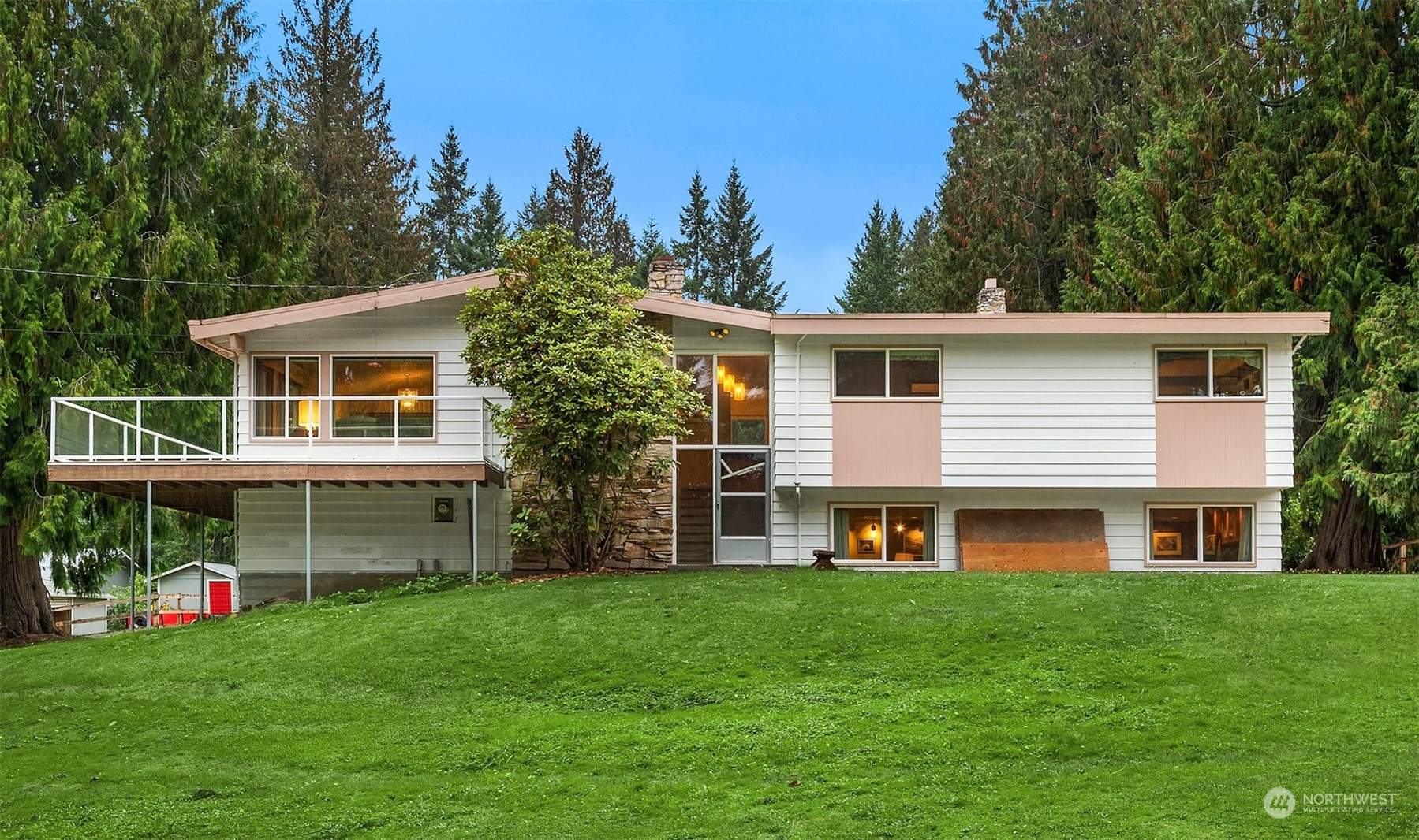 20524 SE 26th Street  Sammamish WA 98075 photo