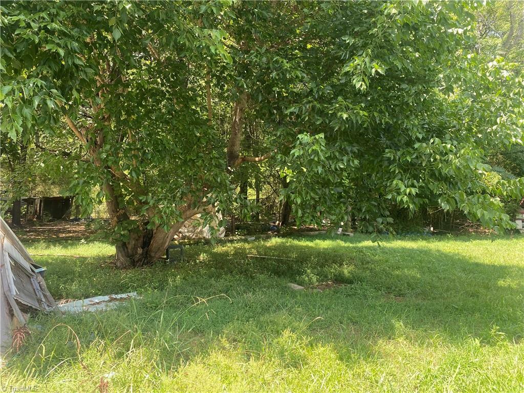 Property Photo:  440 Martinwood Road  NC 27288 